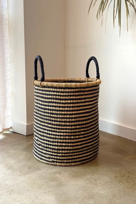 Minimal Black Woven Storage Basket - Image 3