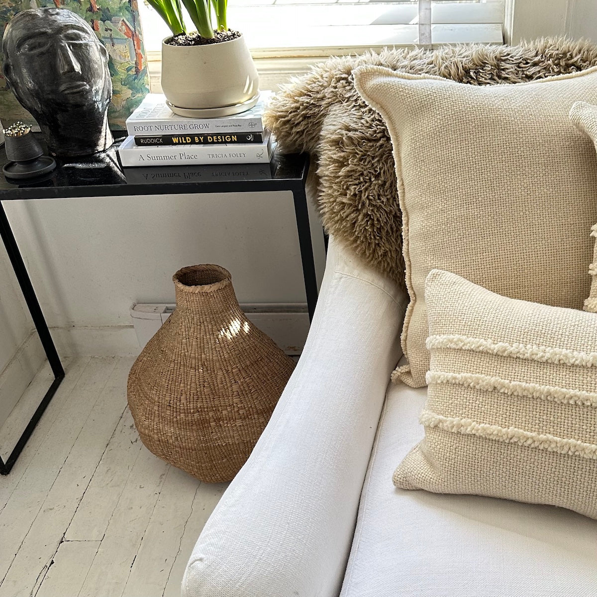 Versatile Woven Storage Basket for Everyday Home Styling - Image 6