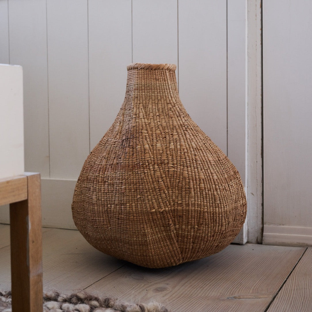 Versatile Woven Storage Basket for Everyday Home Styling - Image 5
