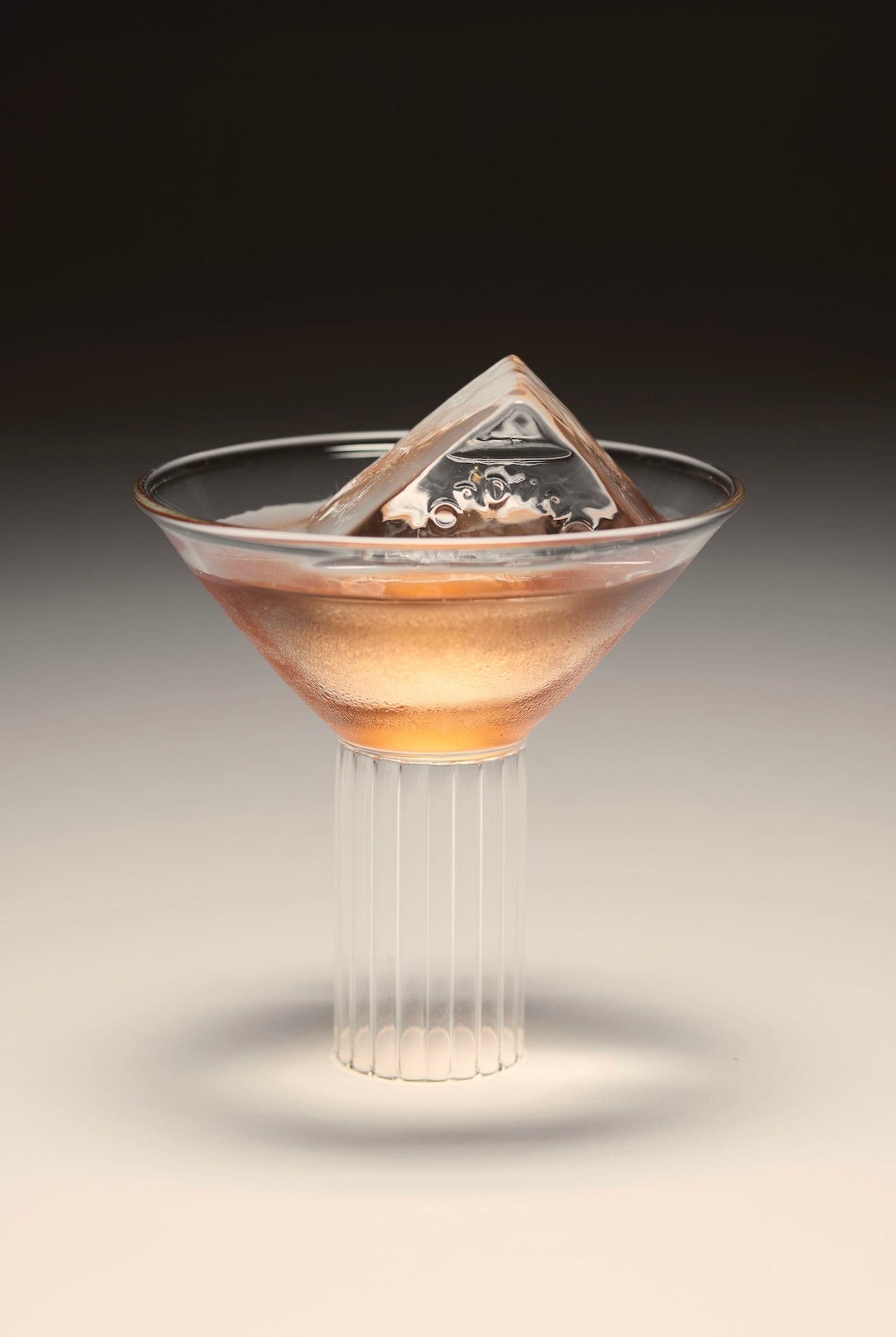Geometric Hand-Blown Cocktail Glass - Image 4