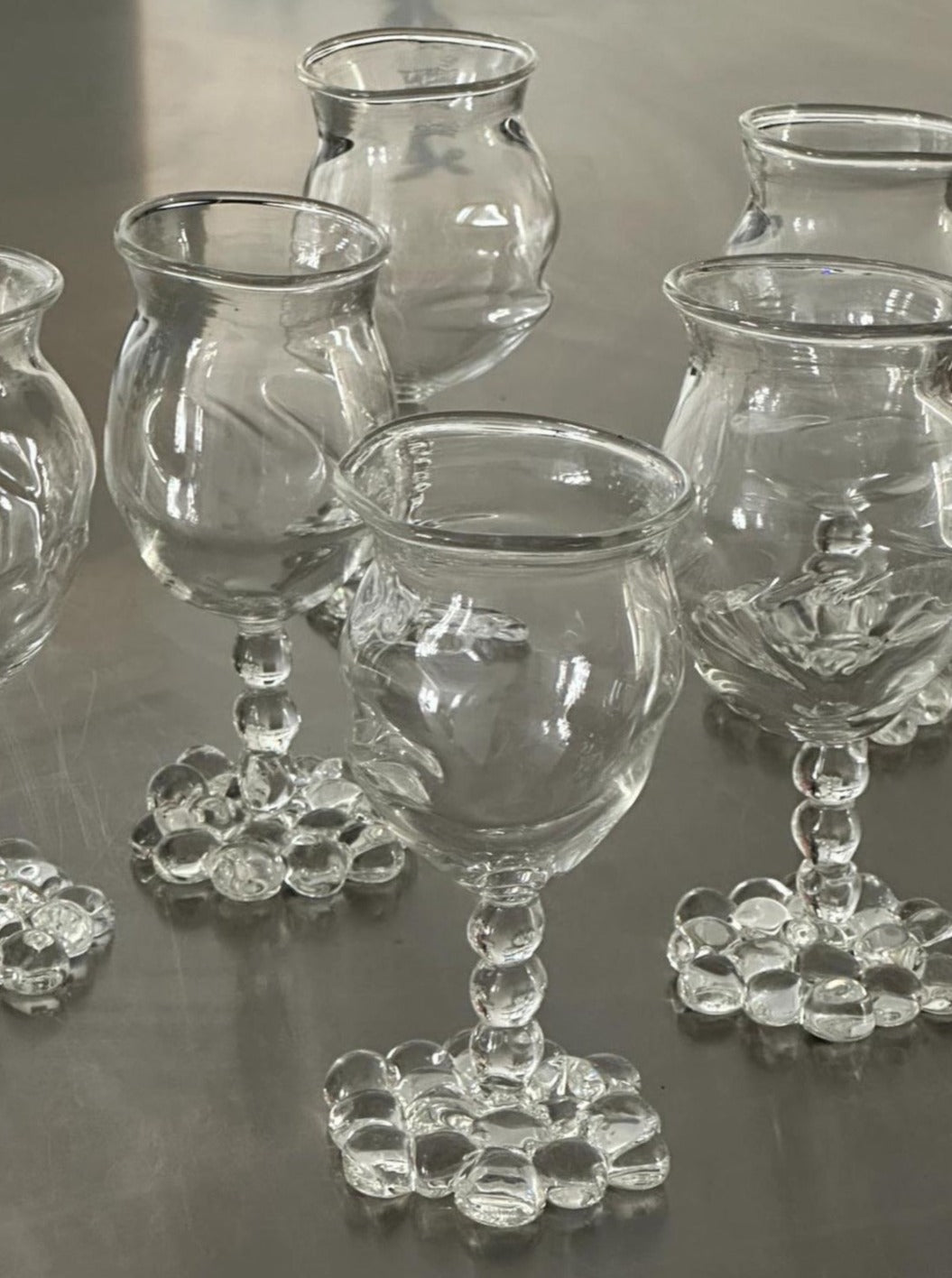Bubble Detail Mouth-Blown Wine Glasses, Set of 2 - Image 3