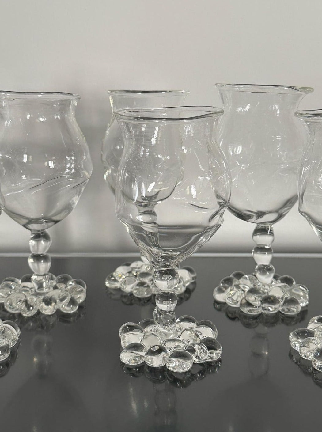 Bubble Detail Mouth-Blown Wine Glasses, Set of 2 - Image 4