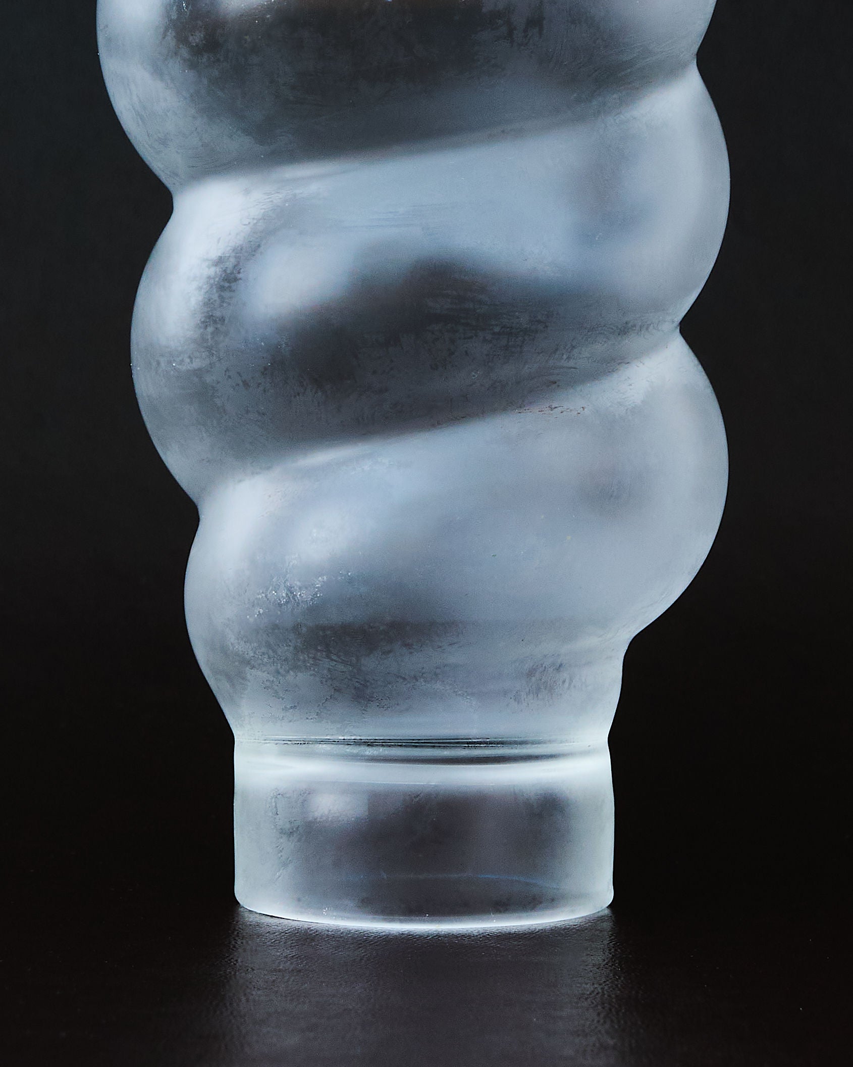 Satin Spiral Borosilicate Glass - Image 3