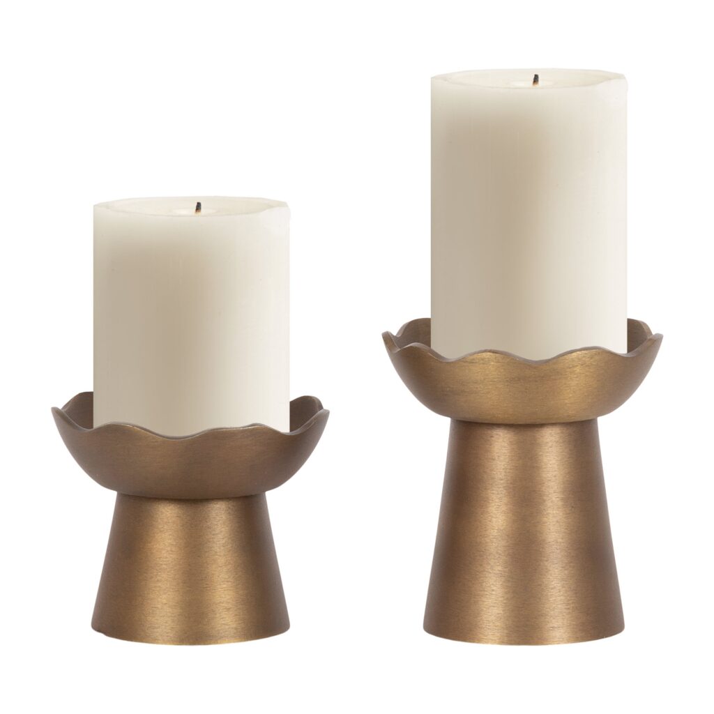 Gold Aluminum Scalloped Wavy Candle Holder